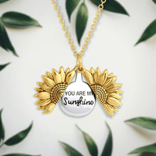 Load image into Gallery viewer, Sunflower Necklace