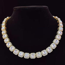 Load image into Gallery viewer, classic jewellery Necklace