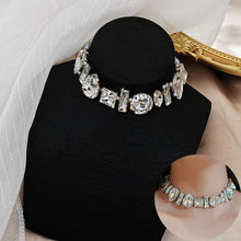 Load image into Gallery viewer, Buy Choker Necklace Online
